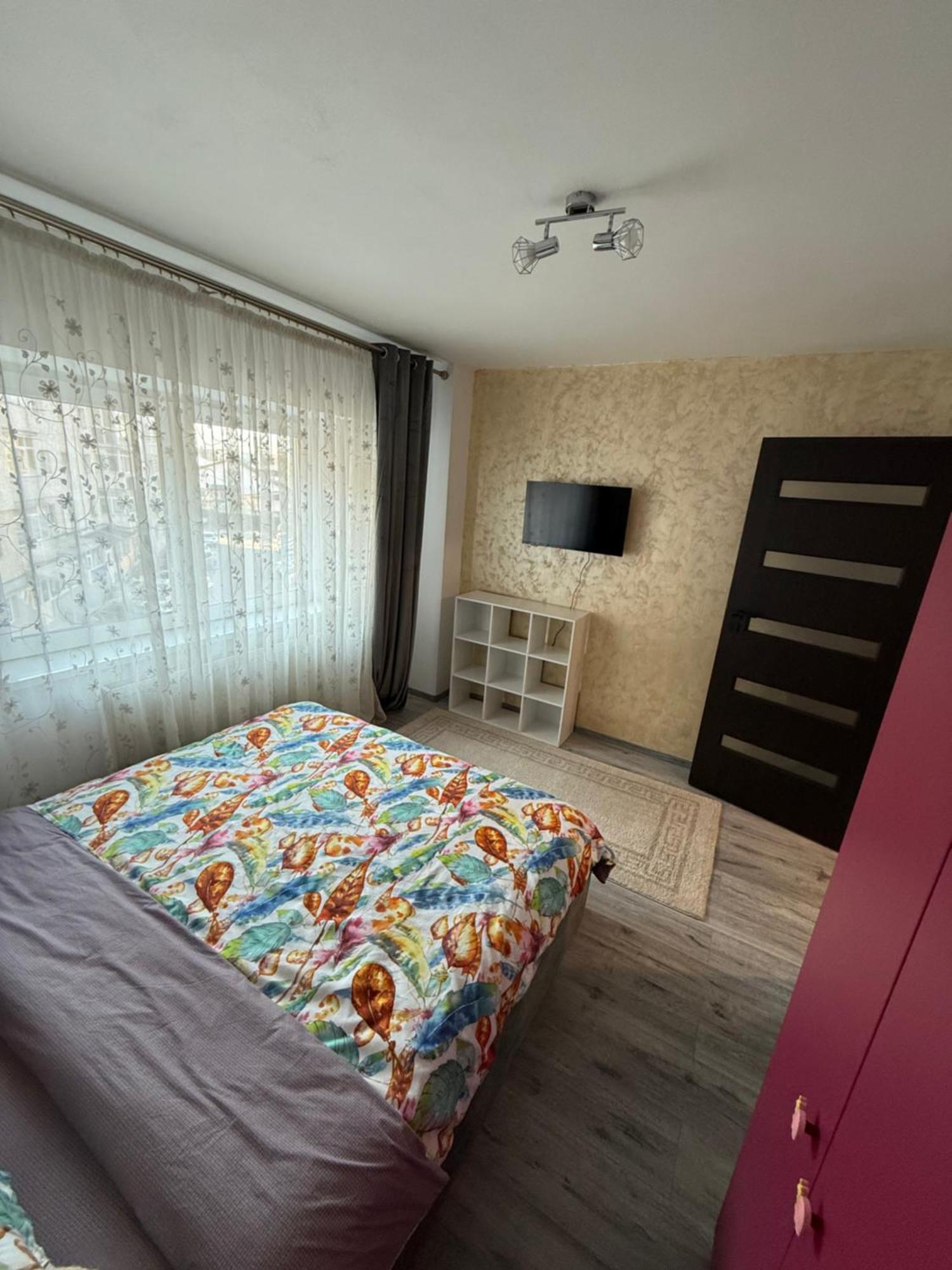 Apartament Cozy Dragasani Exterior photo