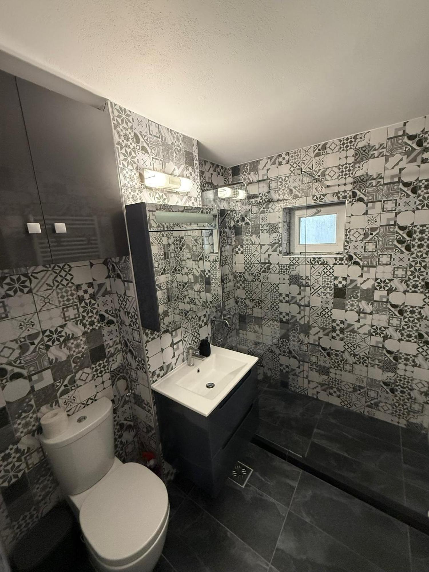 Apartament Cozy Dragasani Exterior photo